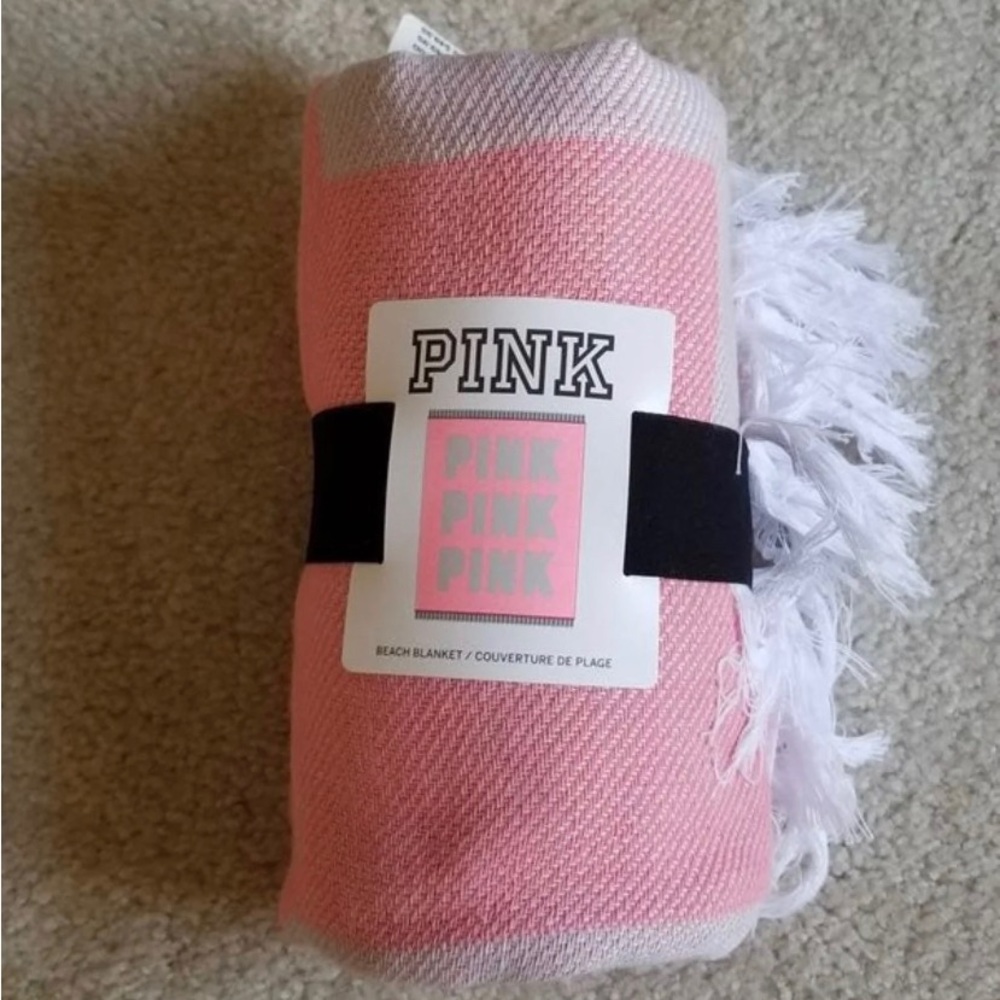 New VS Pink festival Blanket beach lounge Victoria Secret